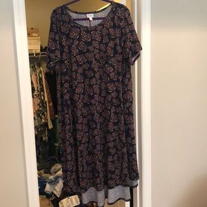 LuLaRoe Carly